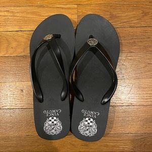 Vince Camuto Flip Flops